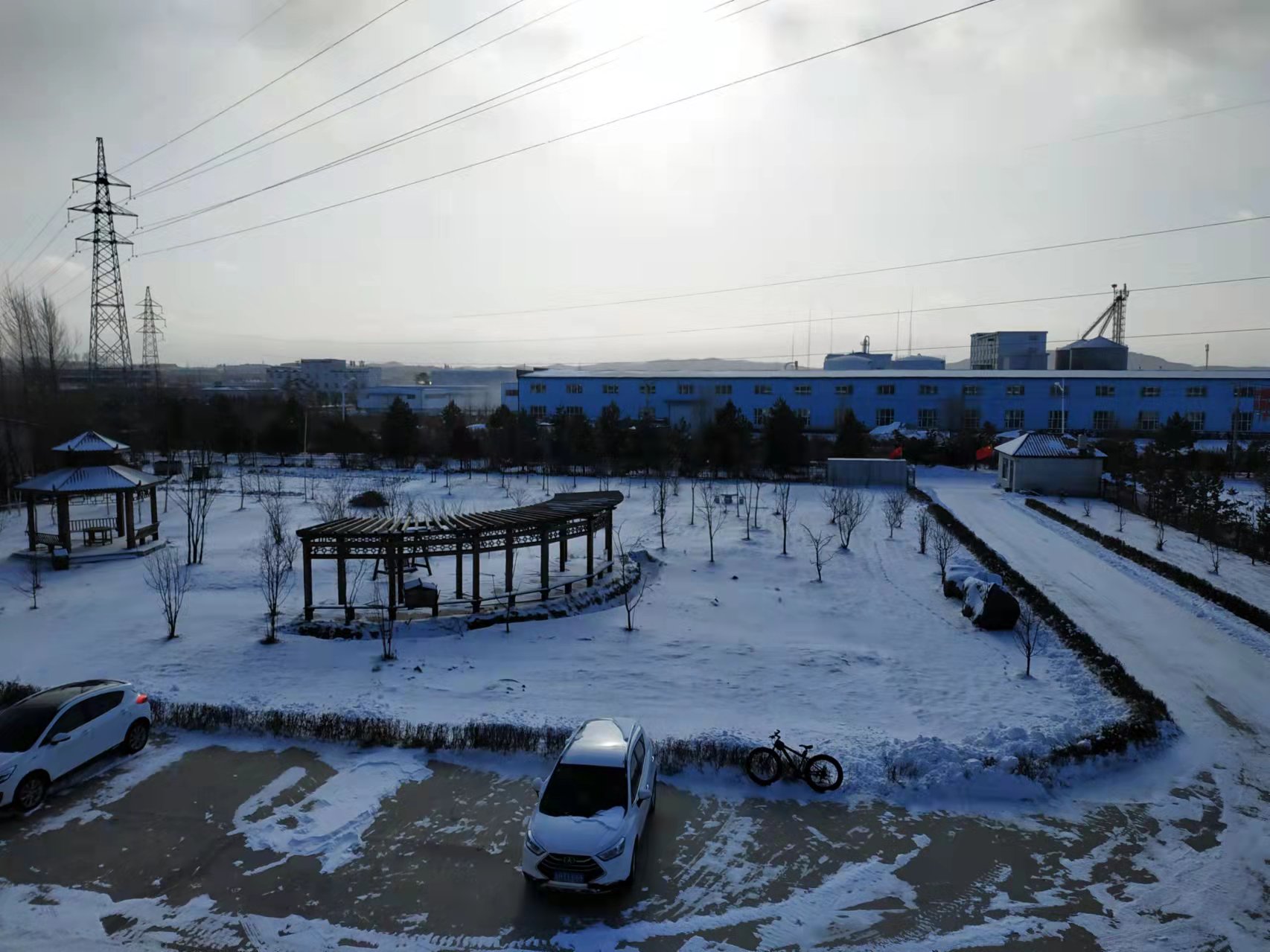 深圳古特吉林工厂，位于吉林敦化，生产线目前主打产品为谷胱甘肽和β-烟酰胺单核苷酸。