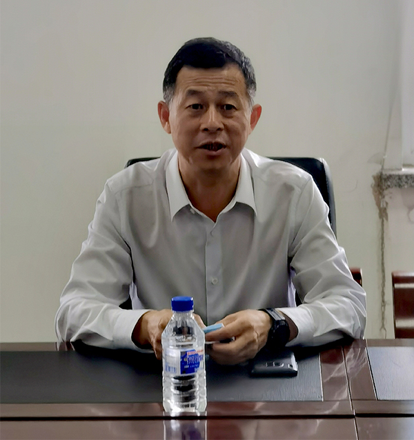 学校副校长金连海讲话 学校副校长金连海讲话