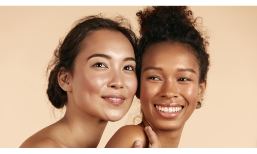 在最新一期的专业美容杂志中谈论所有关于谷胱甘肽的事情！